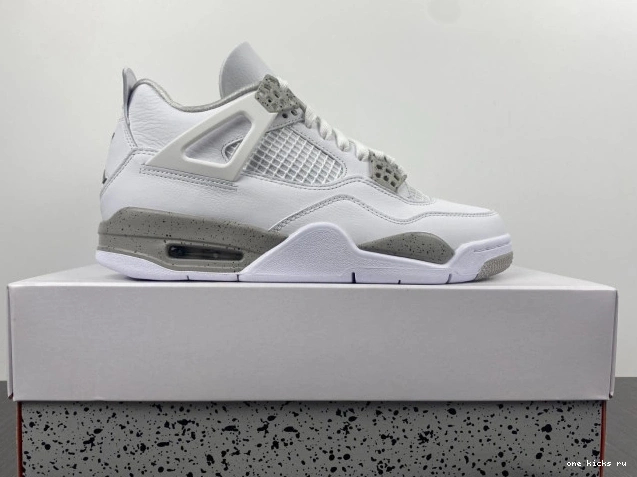 Chep Onekick (2021) Oreo CT8527-100 Retro Jordan 4 White 0604